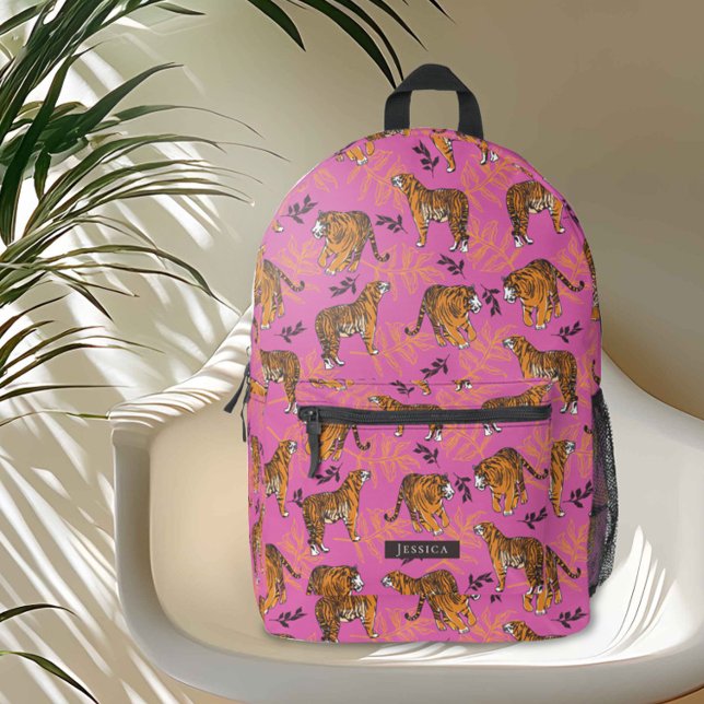 Quirky Tiger Pattern auf hellrosa Bedruckter Rucksack (You'll just go wild for this “roarsome” tiger pattern on pink)