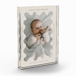 Quirky Wavy Frame Newborn Keepake Beige Fotoblock