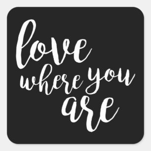 Quotable V Quadratischer Aufkleber