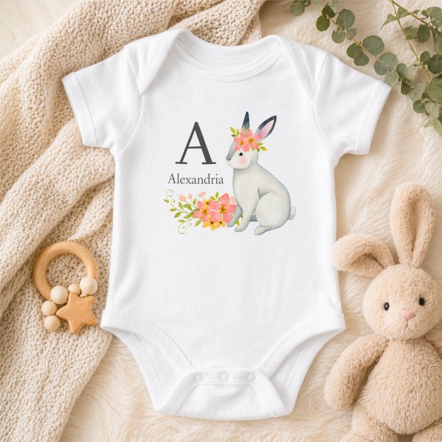 Rabbit with Pink Flowers Monogram Baby Strampler (Von Creator hochgeladen)