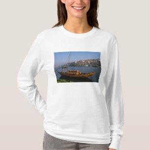 Rabelo-Boote, Porto, Portugal T-Shirt