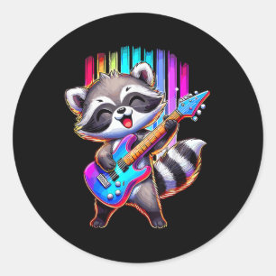 Raccoon Gitarrenrock und Roll spielen Runder Aufkleber