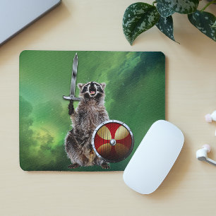 Raccoon im Weltraumschild Schwert Niedlich lustig Mousepad