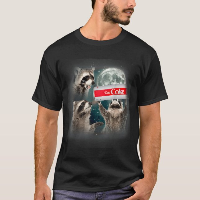 Raccoon Meme 3 Racoons Howling At Moon Funny Weird T-Shirt (Vorderseite)