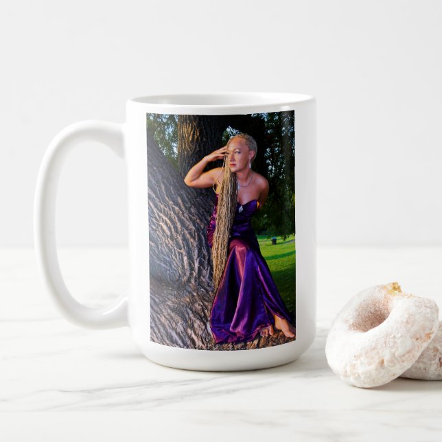 Rachel-Tasse mit lila Kleid Kaffeetasse (Mit Donut)