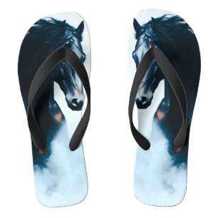 Racing Black Horse Portrait Minimalistisch Flip Flops