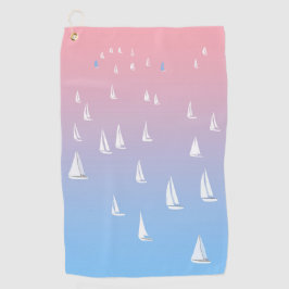 Racing Segelboote im offenen Meer Golfhandtuch