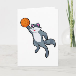 Racoon als Basketballspieler mit Basketball Karte