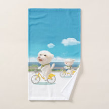 Radfahren am Meer: Lächelnder Bichon & Bao Bao Art