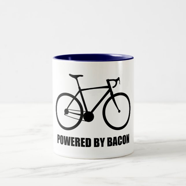 Radfahren mit Bacon Zweifarbige Tasse (Mittel)