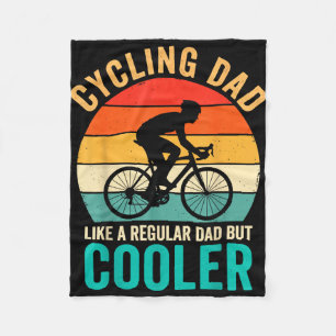 Radfahrender Vater wie ein normaler, aber cooler F Fleecedecke