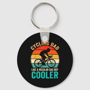 Radfahrender Vater wie ein normaler, aber cooler F Schlüsselanhänger
