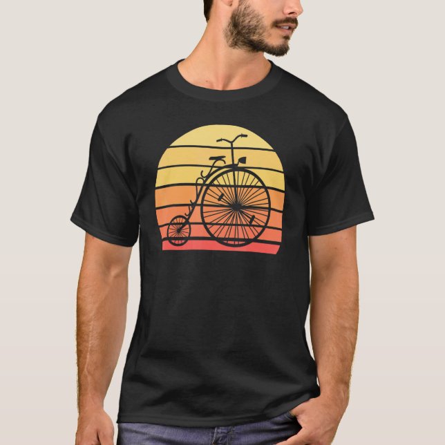 Radfahrer Biker Penny Farthing Bicycle T-Shirt (Vorderseite)