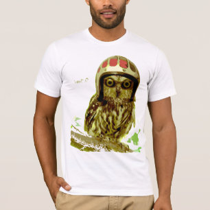 Radfahrer-Eule mit Sturzhelm T-Shirt
