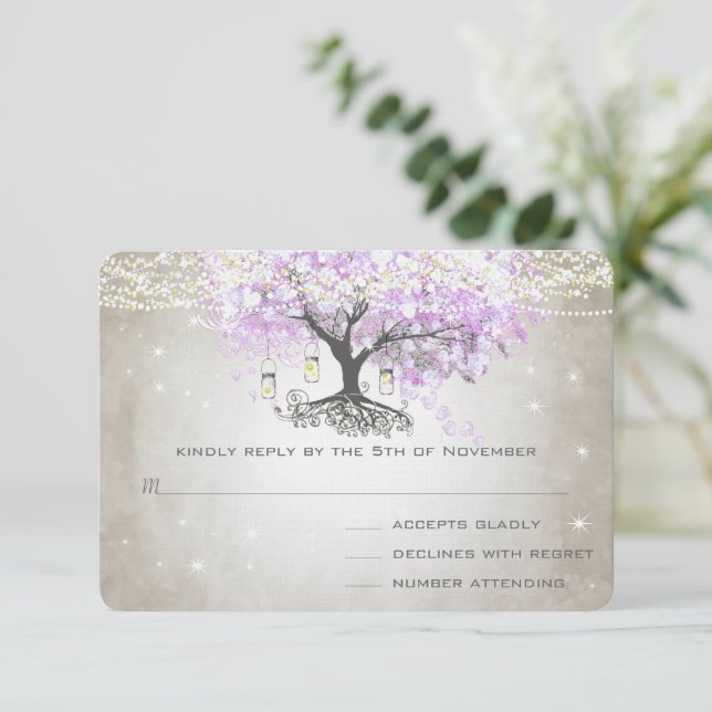 Radiant Lavender Heart Leaf Wedding RSVP Karte (Stehend Vorderseite)