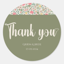 Radiante Blüten: Rote und Gelbe Blumenhochzeit Runder Aufkleber