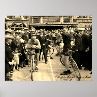 Radrennen Paris Roubaix 1900 Farbredux Poster
