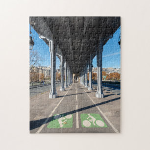 Radweg auf der Pont Bir-Hakeim - Paris, Frankreich Puzzle