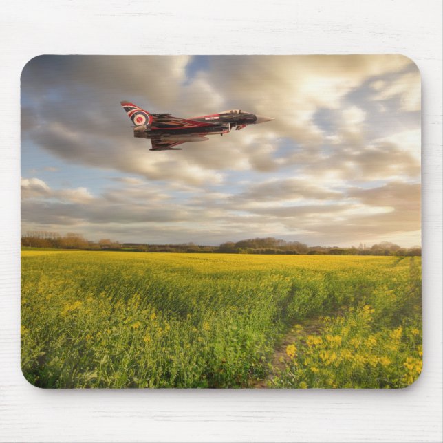 RAF Typhoon Eurofighter über Rapssamen c Mousepad (Vorne)