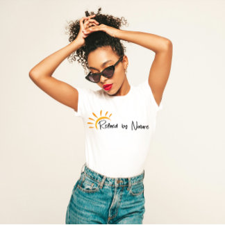 "Raffiniert durch Natur" Minimalistisch T-Shirt