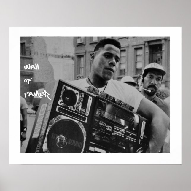 Raheem + sein Radio 4eva Poster (Vorne)