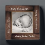 Rahmen für den Individuelle Name mit Holzrahmen<br><div class="desc">Dieses Design ist mit einem rustikalen Holzrahmen aus Imitat ausgestattet. Klicken Sie auf die Schaltfläche Anpassen, um den Text flexibler zu gestalten. Variationen dieses Designs, verschiedene Papiertypen sowie koordinierende Produkte sind in unserem Shop unter zazzle.com/store/doodlelulu erhältlich. Kontaktieren Sie uns, wenn Sie dieses Design für ein bestimmtes Produkt verwenden möchten, um...</div>