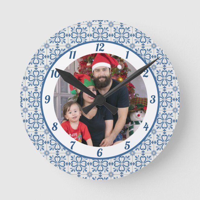 Rahmen für Weihnachtslieder und Blume Runde Wanduhr (Vorderseite)