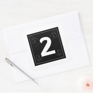 Rahmen und Flourish-Monogramm Nummer 2 auf Weiß Quadratischer Aufkleber