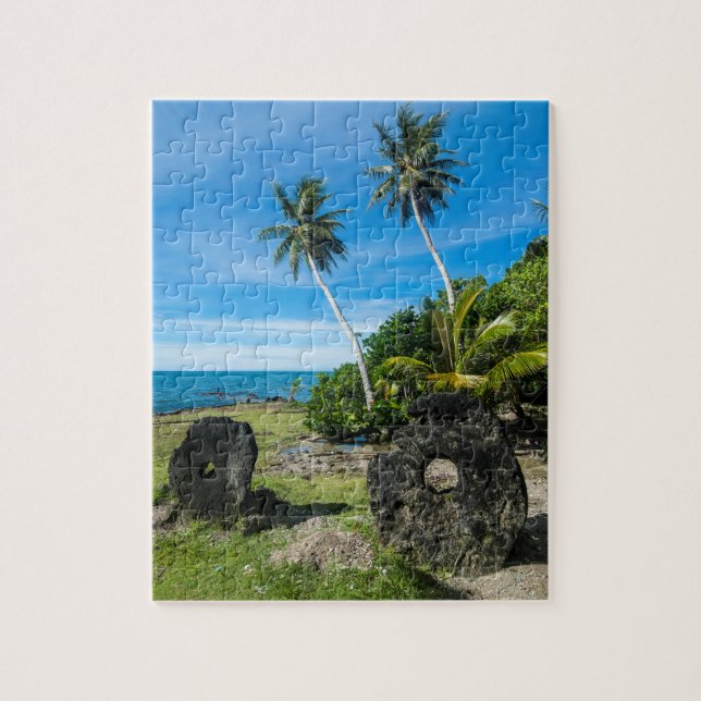 Rai Stones auf Yap Island Puzzle (Vertikal)