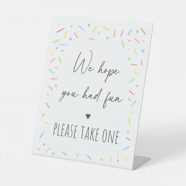 Rainbow Baby Sprinkle Gastgeschenk Sockelschild (Vorderseite)