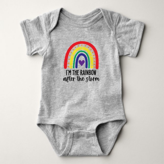 Rainbow Baby Strampler (Vorderseite)