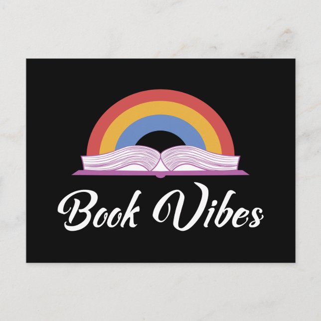 Rainbow Book Vibes Vintag Retro Book Lover Einladungspostkarte (Vorderseite)