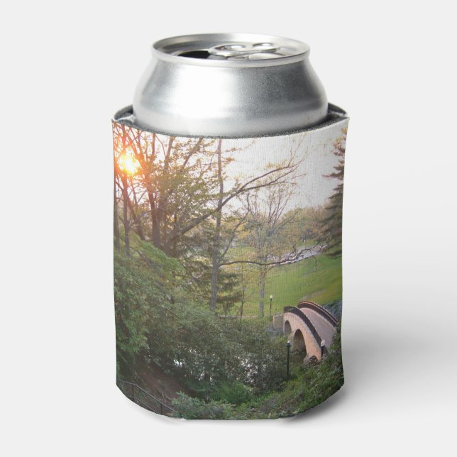 Rainbow Bridge Sunset an der Grove City Uni Dosenkühler (Kanne Vorderseite)