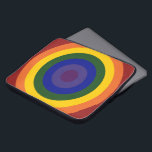 Rainbow Bullseye Laptopschutzhülle<br><div class="desc">Konzentrische Kreise bilden einen regenbogenfarbenen Stierkampf. Der äußerste Kreis ist rot,  gefolgt von orange,  gelb,  grün,  blau,  indigo und endet mit violett in der Mitte. Feiern Sie Ihren LGBT-Stolz oder Ihre Liebe von Regenbogen! Digitales 7500 x 7500 Pixel Bild. Copyright ©2011 Claire E. Skinner,  Alle Rechte vorbehalten.</div>