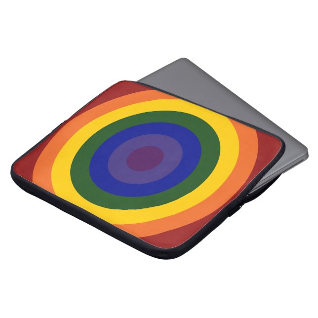 Rainbow Bullseye Laptopschutzhülle (Vorne Oben)