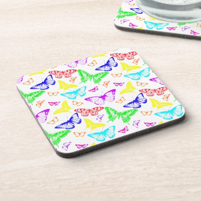 Rainbow Colored Butterflies Flying Getränkeuntersetzer (Linke Seite)