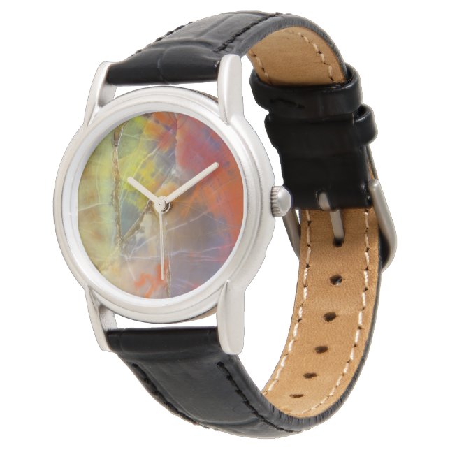 Rainbow Colored Petrified Wood Armbanduhr (Schrägansicht)