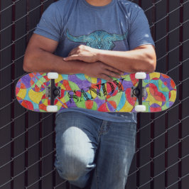 Rainbow Colors Handgezeichnetes Crayon Doodle Must Skateboard