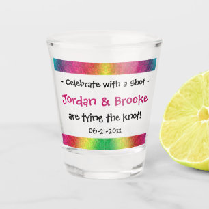 [Rainbow Crinkle Wedding] Feiern mit einem Schnapsglas