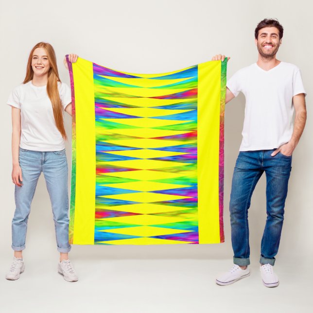[Rainbow Fiesta] Harlequin Geometric Bright Yellow Fleecedecke (Beispiel)