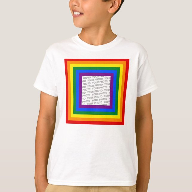 RAINBOW FLAG FRAME + Ihr Zeichen oder Bild T-Shirt (Vorderseite)