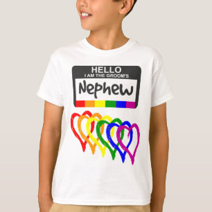 Rainbow Flag Hearts Groom Nephew Name Abzeichen T-Shirt