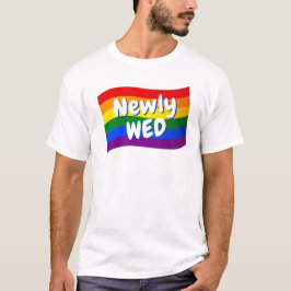Rainbow Flag Neu verheiratete schwule Hochzeit T-Shirt