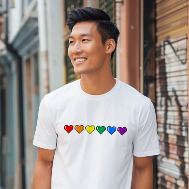 Rainbow Flag Pixel Herz T-Shirt (Von Creator hochgeladen)