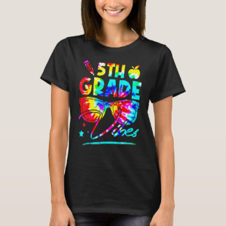 Rainbow Gefärbte Krawatte Brille 5. Klasse Vibes B T-Shirt