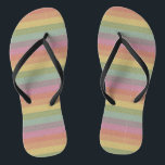 Rainbow Glitzer Print Metallic Wedding Bräutigam Flip Flops<br><div class="desc">Dieses schöne silberne Metallprint ist ein wunderschönes Dekorationsaccessoire in einer sehr aktuellen, trendigen Farbe, es bringt Ihnen einen wunderschönen Stil. Sie können es auch personalisieren, indem Sie eine eigene Monografie oder ein Foto für alle besondere Anlässe in Ihrem Leben für Sie und Ihre Lieben hinzufügen (Geburtstag, Party, Valentinstag, Weihnachten... )...</div>