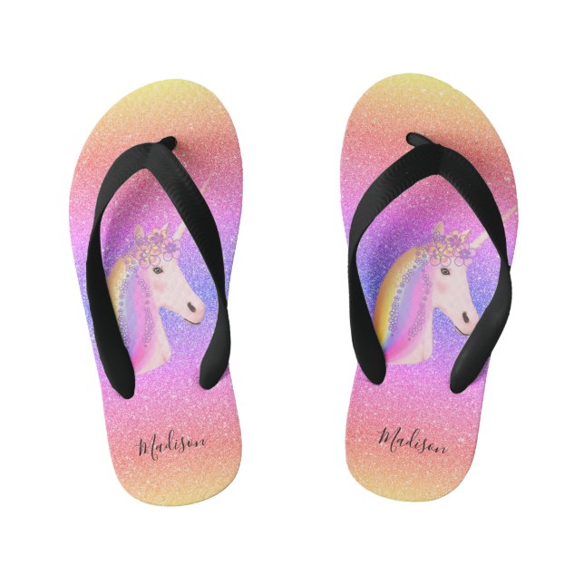Rainbow Glitzer Unicorn Personalisiert Kinderbadesandalen (Fußbett)