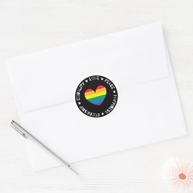 Rainbow Heart Abzeichen Runder Aufkleber (Umschlag)