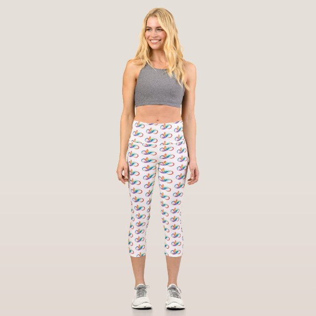 Rainbow Hummingbird mit dem Symbol Unendlichkeit Capri Leggings (Vorderseite)