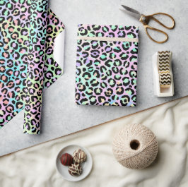 Rainbow Iridescent Gradient and Leopard Spots Geschenkpapier